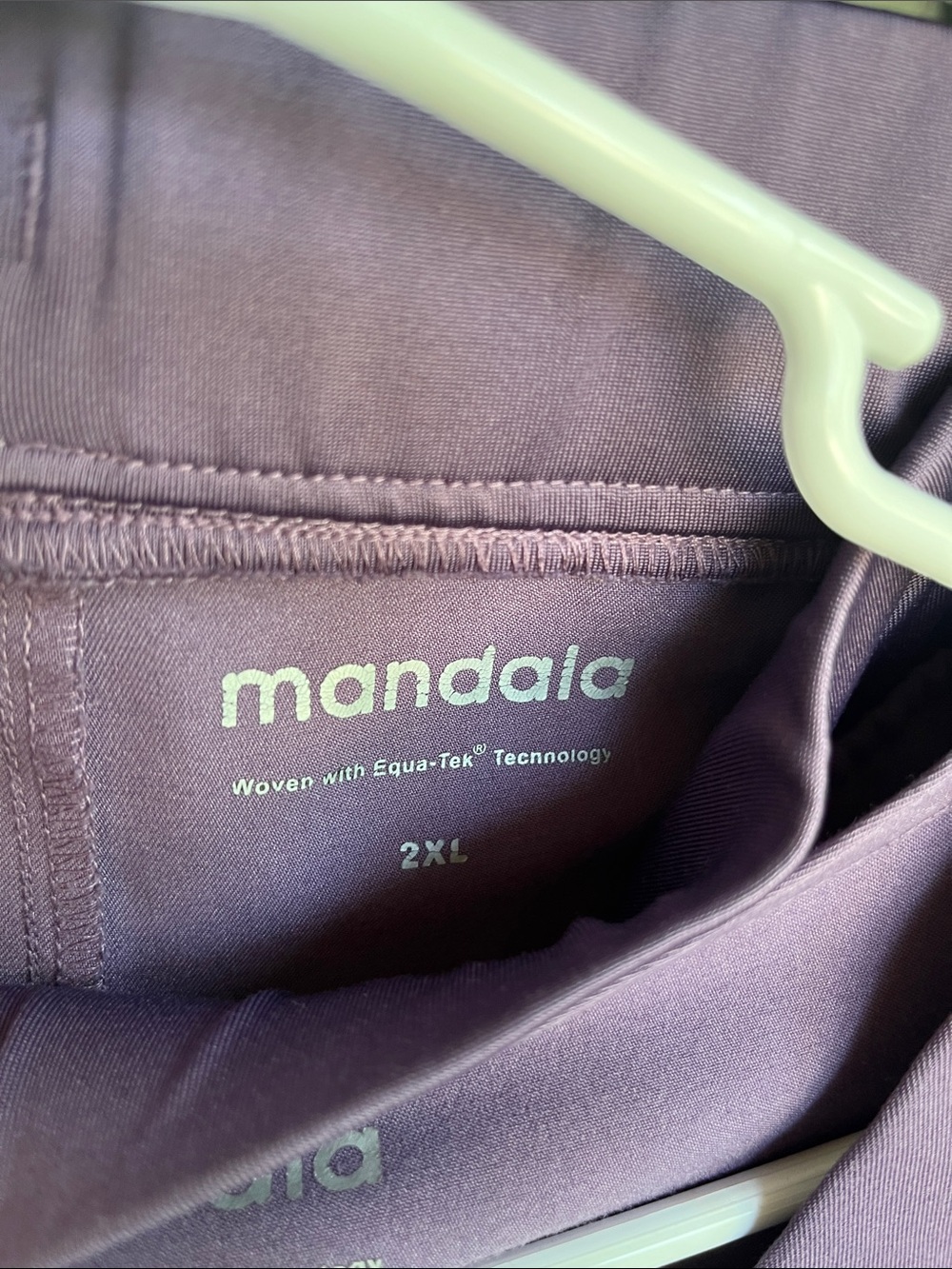 Mandala scrub set: 3XL top/ 2XL bottom - Picture 6 of 6